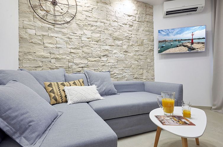 Vakantiehuis Haus in Fažana mit Terrasse und schöner Aussi