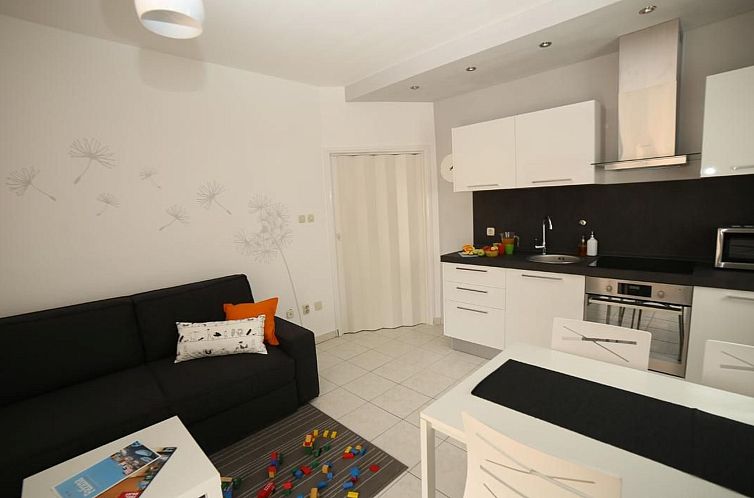 Appartement Wohnung "Pusteblume" mit Terrasse