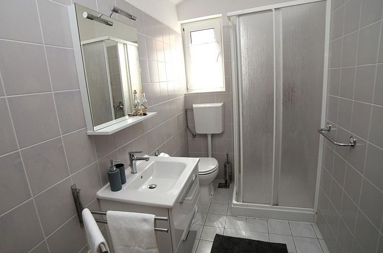 Appartement Wohnung "Pusteblume" mit Terrasse