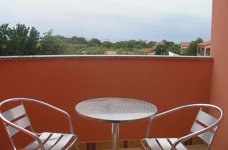 Vakantiehuis Ruhiges Ferienhaus mit Balkon und Garten