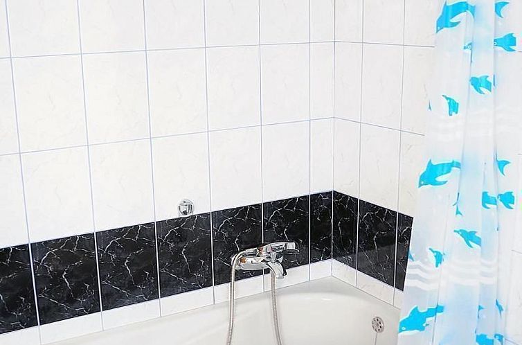 Vakantiehuis Ruhiges Ferienhaus mit Balkon und Garten