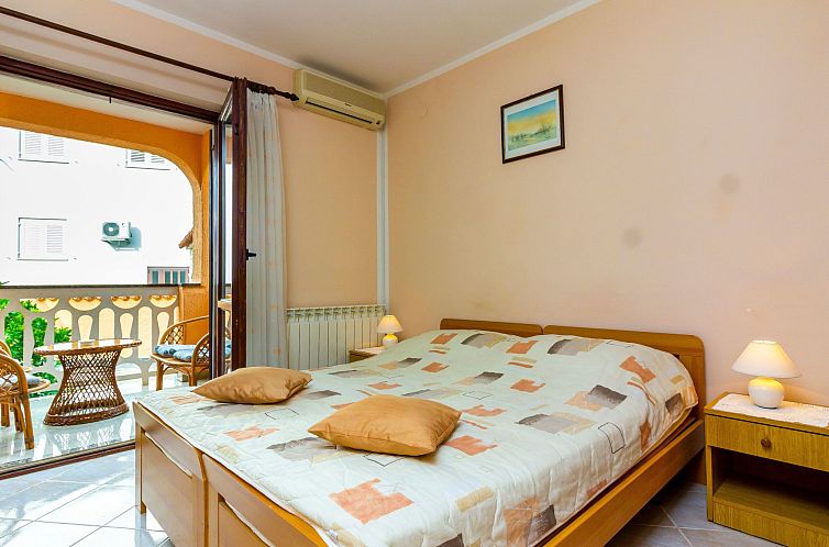 Unterkunft 1011365 - Appartement Istrien - Appartement Appartement in Fažana mit Möbliertem Balkon