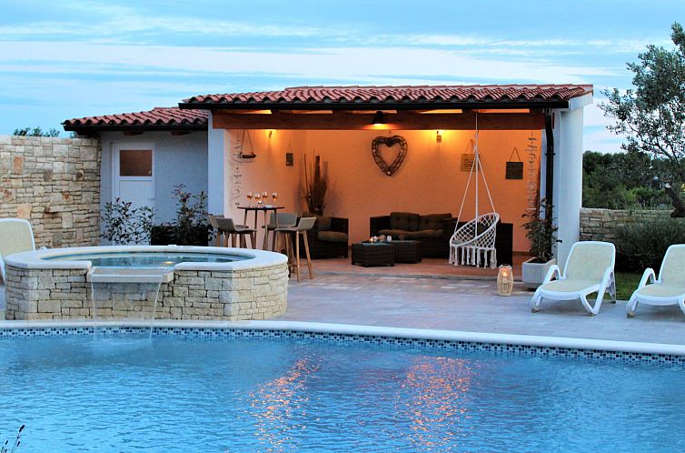 Vakantiehuis Gemütliches Ferienhaus mit Terrasse und Meerbl