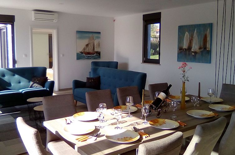 Vakantiehuis Neue New Villa Lana 40m2 Schwimmbad, Sauna, Whi