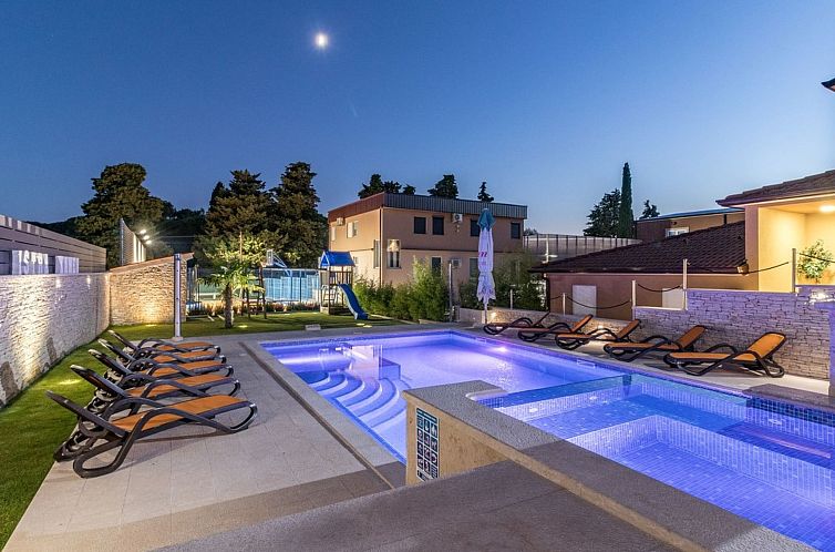 Vakantiehuis Villa Istrakamen