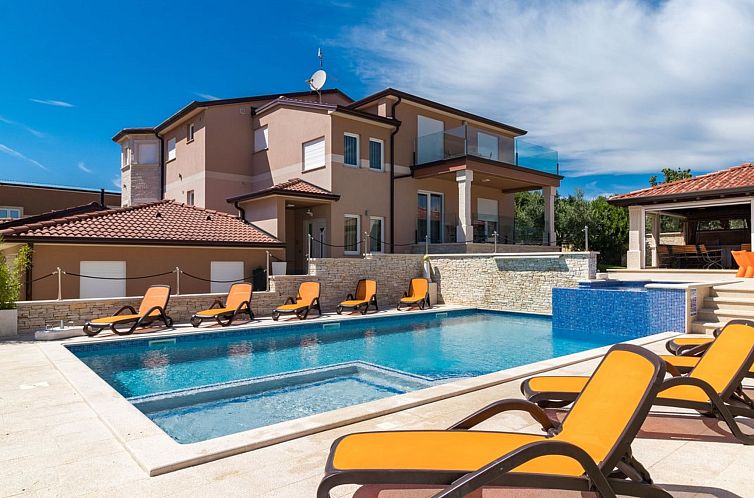Vakantiehuis Villa Istrakamen
