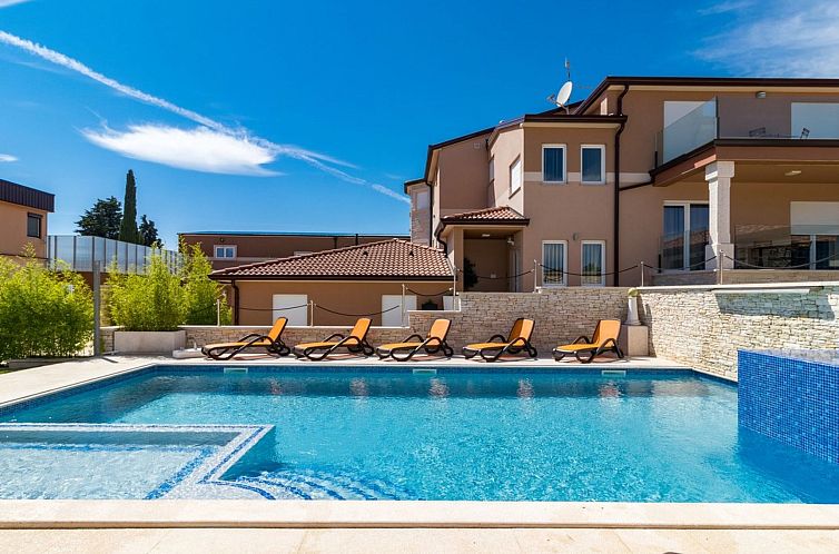 Vakantiehuis Villa Istrakamen