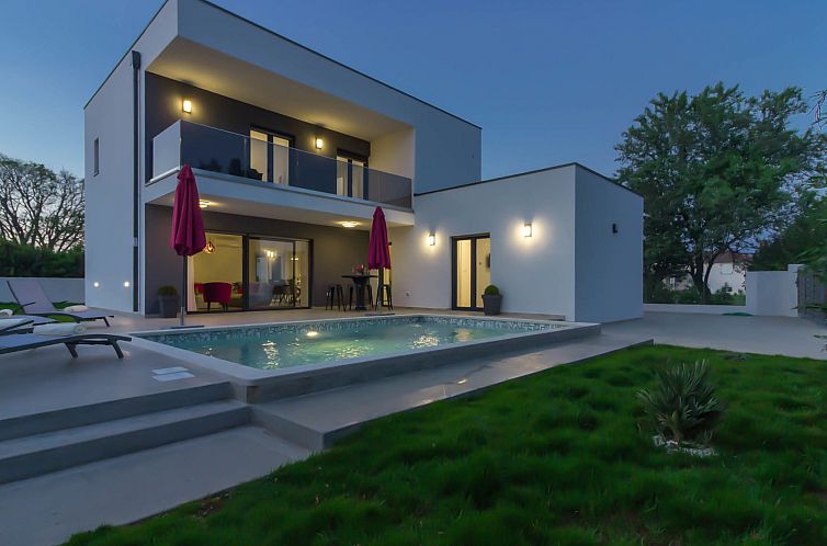 Vakantiehuis Villa Ema with private pool