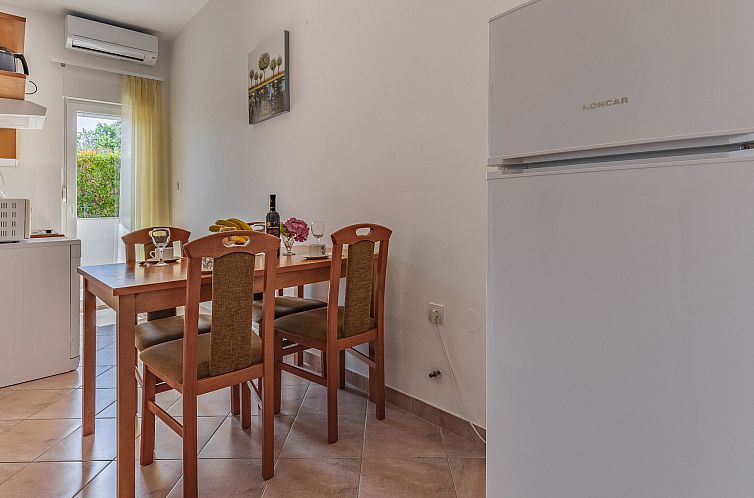 Appartement Apartment Rok 2