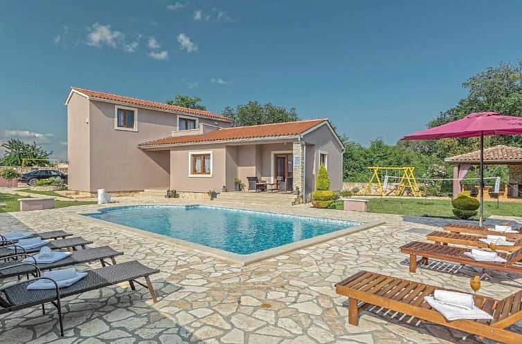 Unterkunft 10114535 - Ferienhaus Istrien - Vakantiehuis mit Blick auf das Wasser