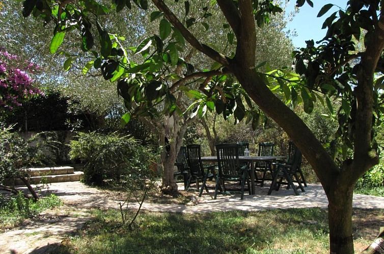 Appartement Haus Rina Banjole mit Whirlpool und Garten