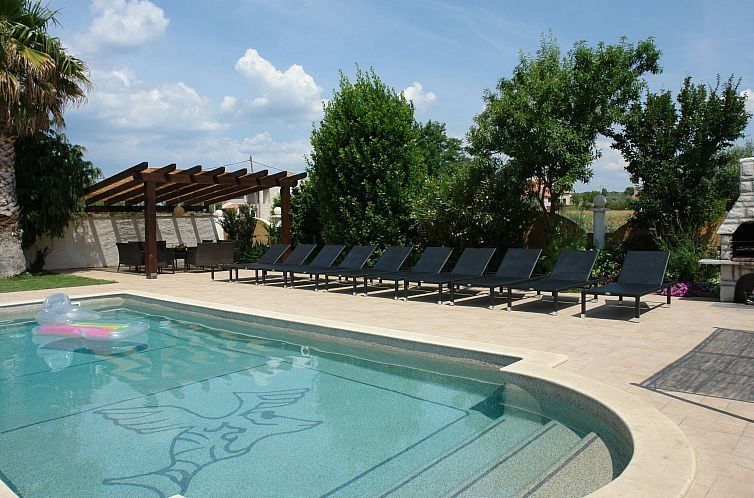 Vakantiehuis Villa Vedorna großes Wellness-Haus in Strandn?