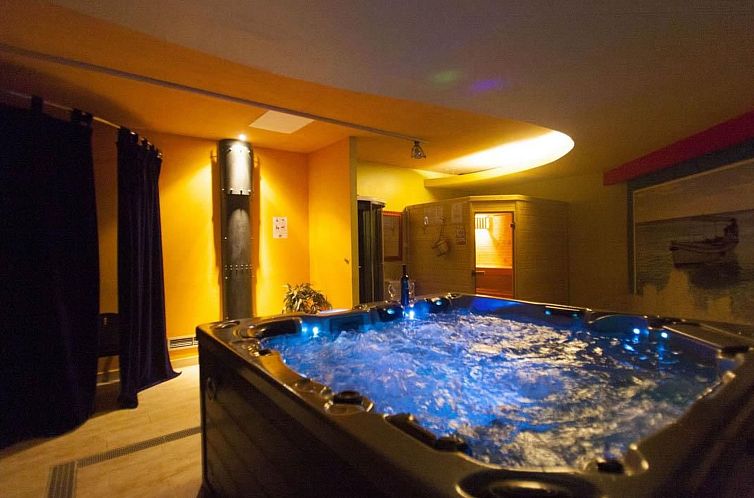 Vakantiehuis Villa Vedorna großes Wellness-Haus in Strandn?