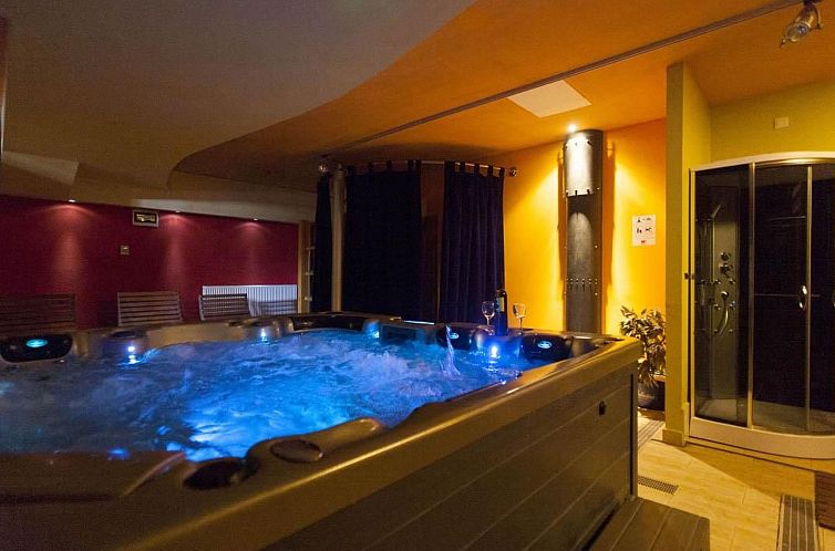 Vakantiehuis Villa Vedorna großes Wellness-Haus in Strandn?