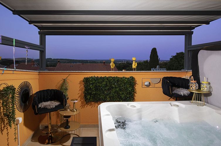 Vakantiehuis Venus mit Whirlpool, Sauna in Banjole