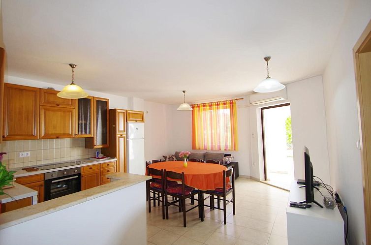 Appartement "Stefanija"