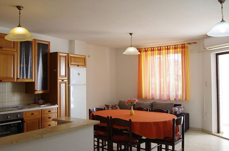Appartement "Stefanija"