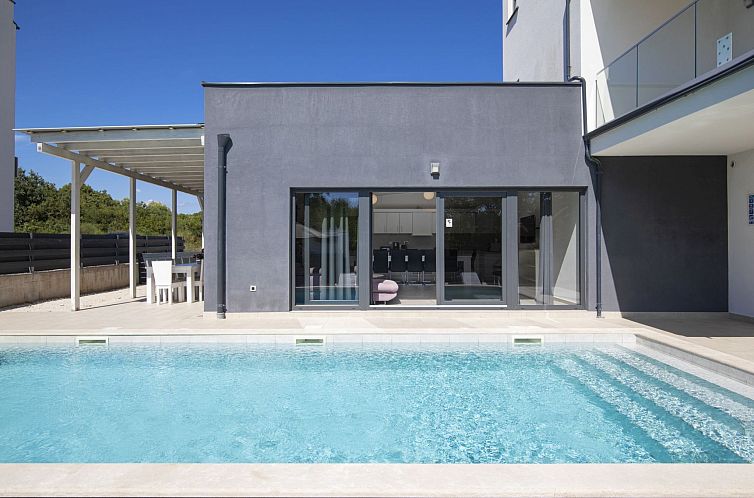 Vakantiehuis Villa Sole am Meer mit Pool, Sauna, Whirlpool