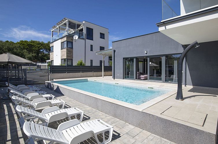 Vakantiehuis Villa Sole am Meer mit Pool, Sauna, Whirlpool