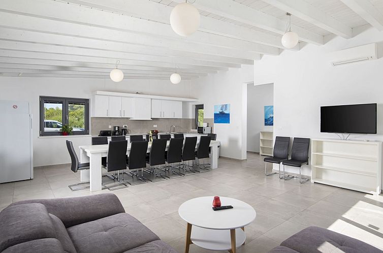 Vakantiehuis Villa Sole am Meer mit Pool, Sauna, Whirlpool