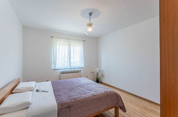 Appartement "Darko" mit Balkon