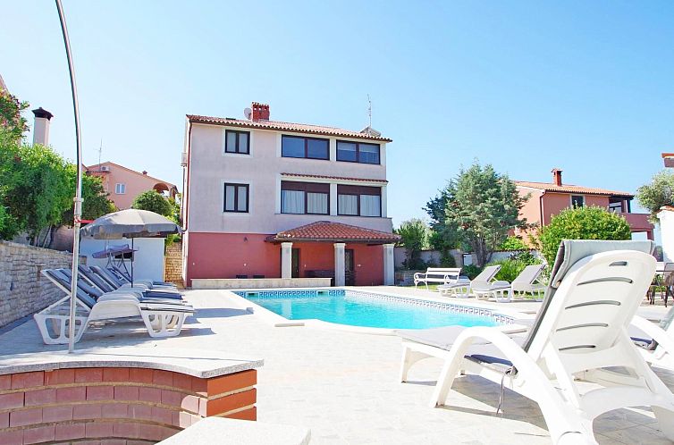 Appartement Wohnung in Banjole mit großem Garten