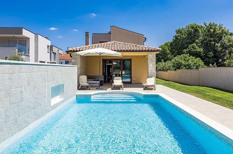 Vakantiehuis Ferienvilla "Markulin"