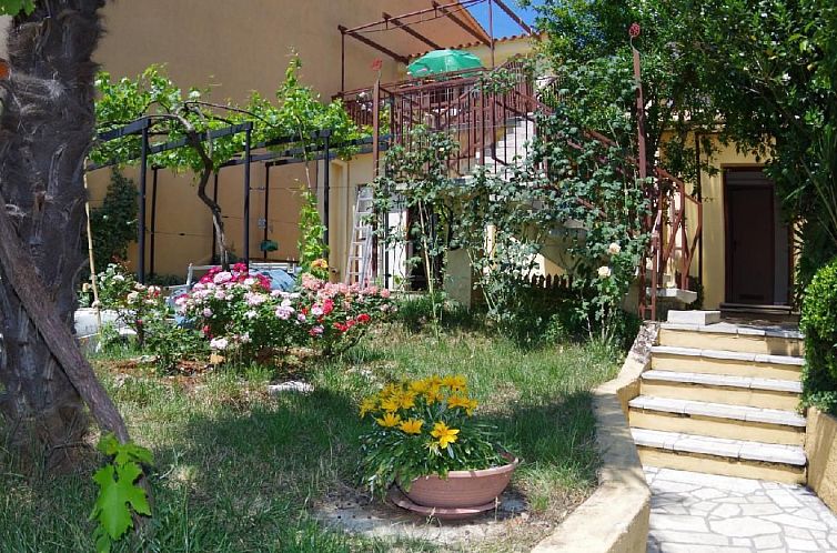 Appartement Wohnung in Pješčana Uvala, 500 m vom Strand en