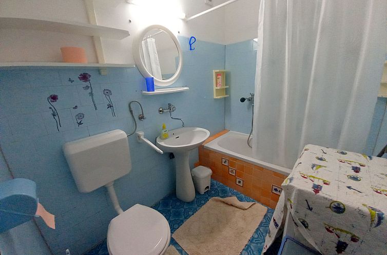 Appartement Wohnung in Pješčana Uvala, 500 m vom Strand en