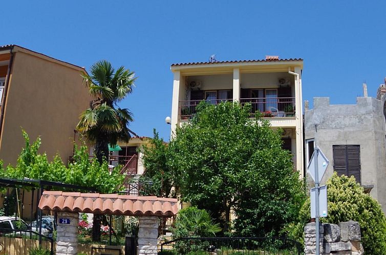 Appartement Wohnung in Pješčana Uvala, 500 m vom Strand en