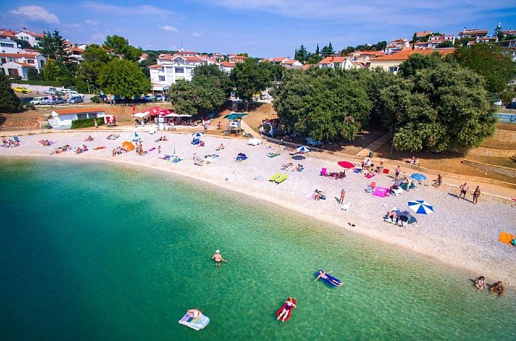 Appartement Wohnung in Pješčana Uvala, 500 m vom Strand en