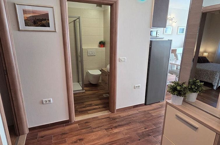 Appartement Elegantes Familienappartement mit privatem Pool
