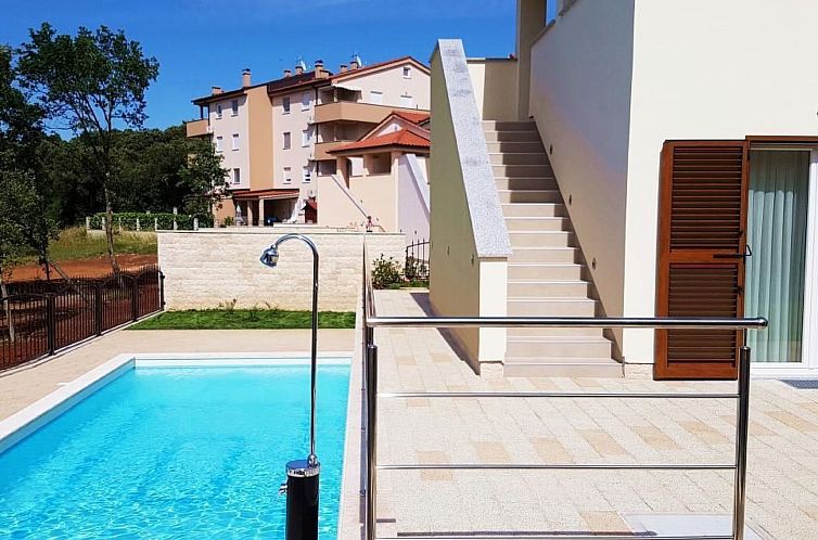 Vakantiehuis in Banjole mit Privatem Pool
