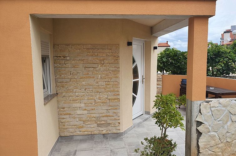 Appartement in Banjole mit Terrasse und Garten