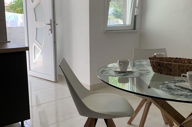 Appartement in Banjole mit Terrasse und Garten