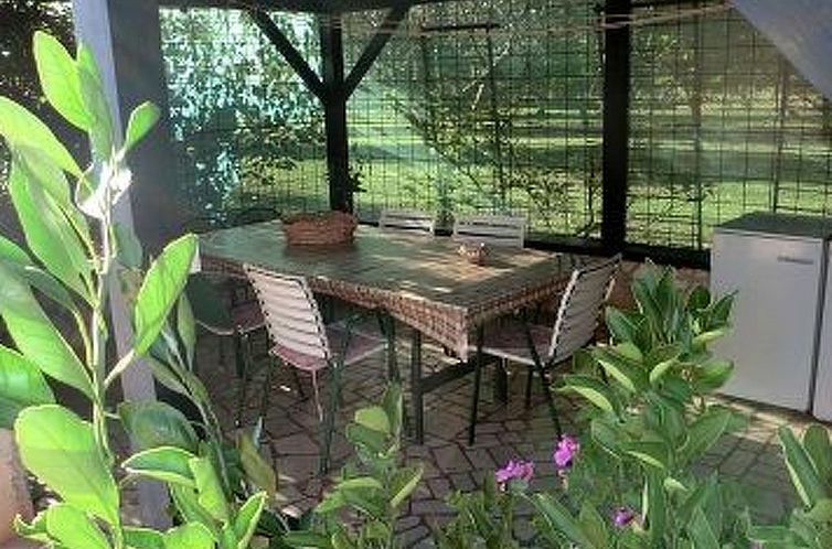 Vakantiehuis Komfortables Ferienhaus in Sisan