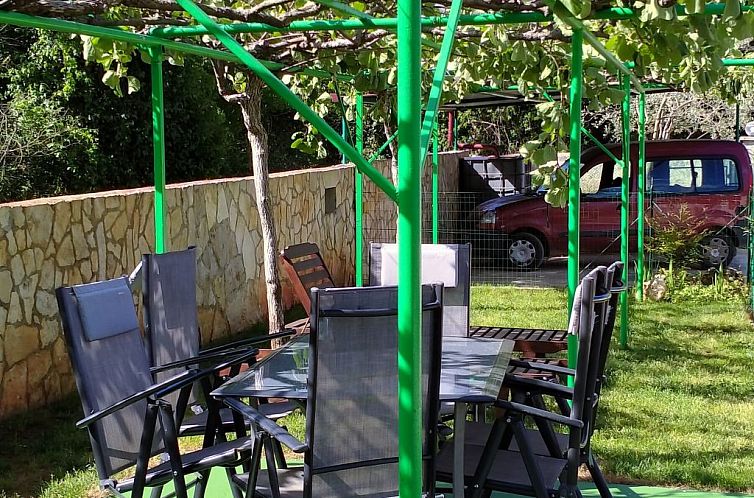 Vakantiehuis Komfortables Ferienhaus in Sisan
