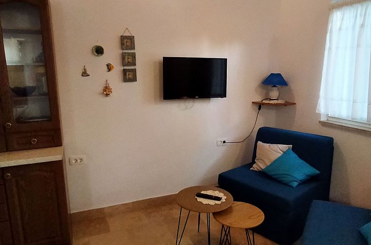 Appartement Anwesen "Nina" auf einem eingezäunten Grundstü