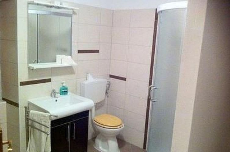 Appartement "Eti and Mia" mit Pool