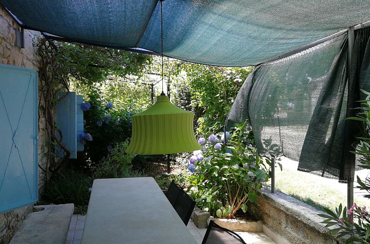 Appartement "Eti and Mia" mit Pool