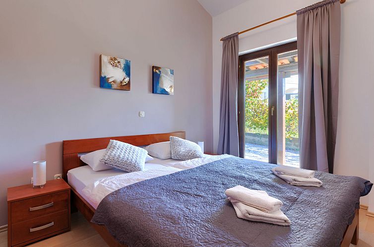 Vakantiehuis Ema
