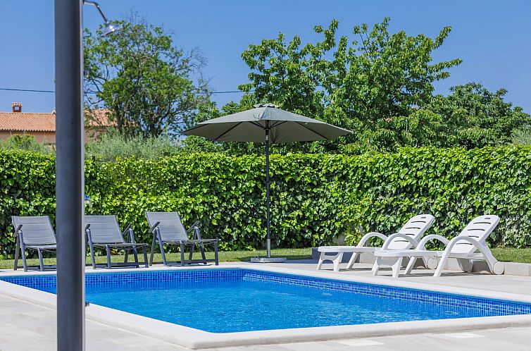 Vakantiehuis Villa Zirdum