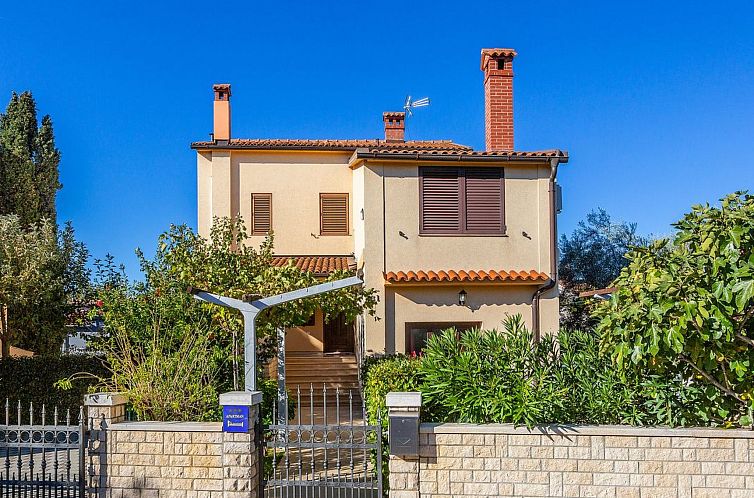 Appartement Wohnung "Maretic Mali" mit Terrasse