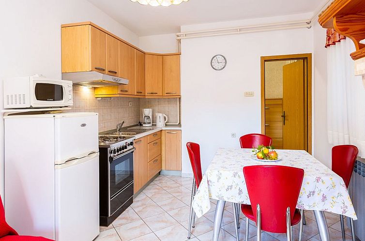 Appartement Wohnung "Maretic Mali" mit Terrasse