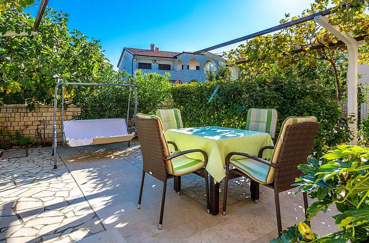 Appartement Wohnung "Maretic Mali" mit Terrasse