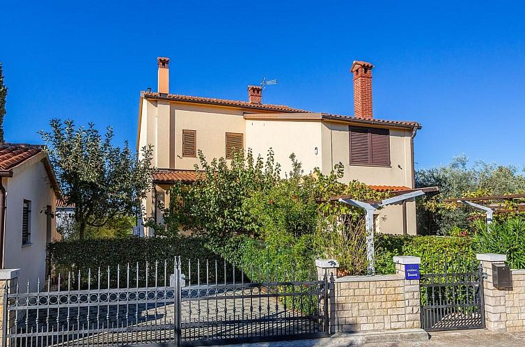 Appartement Wohnung "Maretic Mali" mit Terrasse