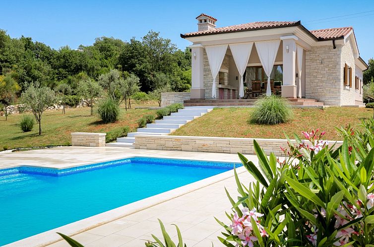 Unterkunft 10115111 - Ferienhaus Istrien - Vakantiehuis Villa "Tara" mit privatem Pool