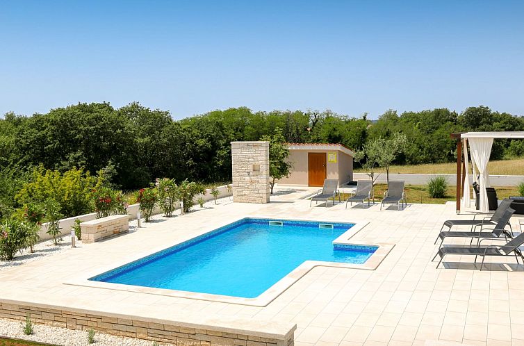 Vakantiehuis Villa "Tara" mit privatem Pool