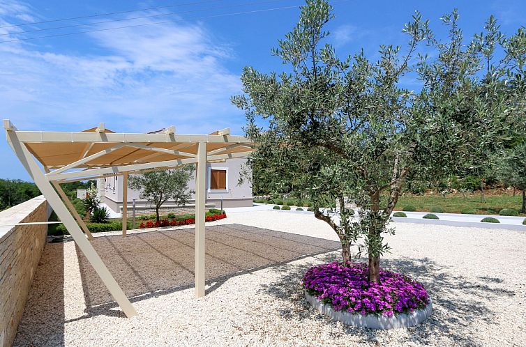 Vakantiehuis Villa "Tara" mit privatem Pool