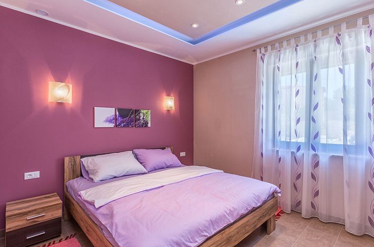 Vakantiehuis Villa "Tara" mit privatem Pool
